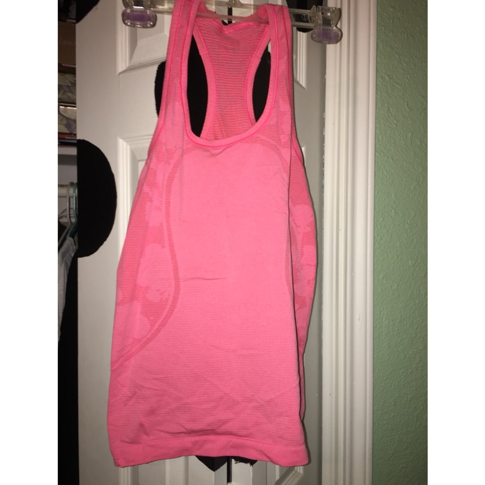 Lululemon tank , size  6/8
